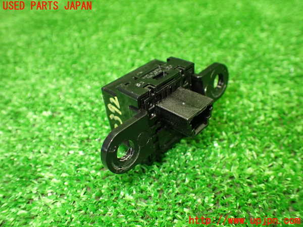 1UPJ-9233926309]ロードスター(ND5RC)スイッチ4 中古_3