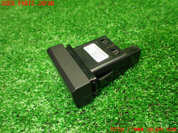 1UPJ-9233926290]ロードスター(ND5RC)ハザードスイッチ 中古_2