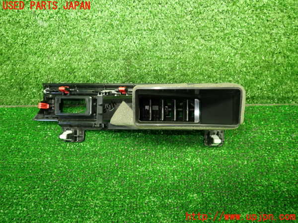 1UPJ-9233927526]ロードスター(ND5RC)エアコン吹き出し口1 中古_4