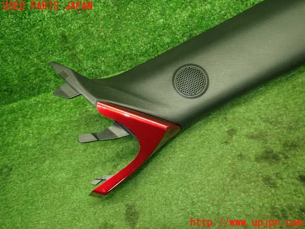 1UPJ-9233927655]ロードスター(ND5RC)右フロントピラートリム 中古_3