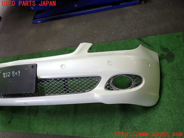 1UPJ-9233931010]ベンツ CLS350 C219(219356C)フロントバンパー 中古_2