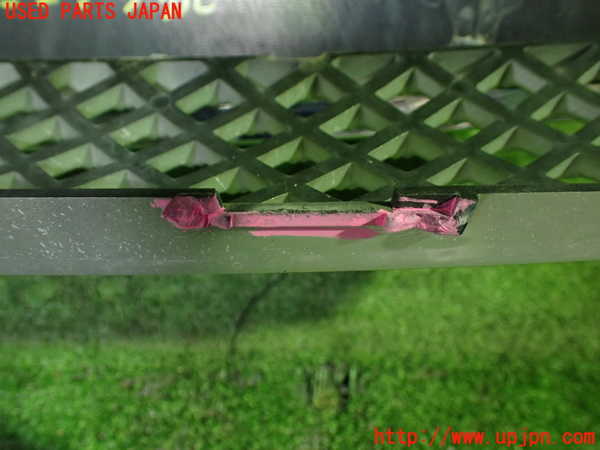 1UPJ-9233931050]ベンツ CLS350 C219(219356C)ラジエターグリル 中古_3