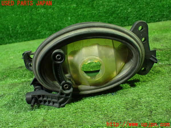 1UPJ-9233931180]ベンツ CLS350 C219(219356C)右フォグ 中古_3