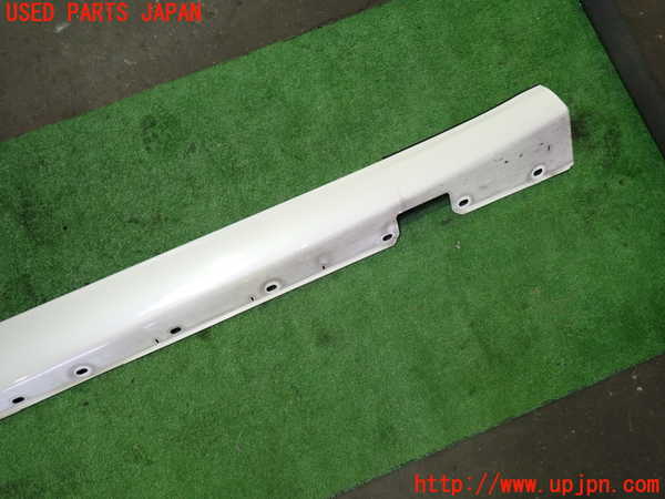 1UPJ-9233931390]ベンツ CLS350 C219(219356C)右サイドステップ 中古_2