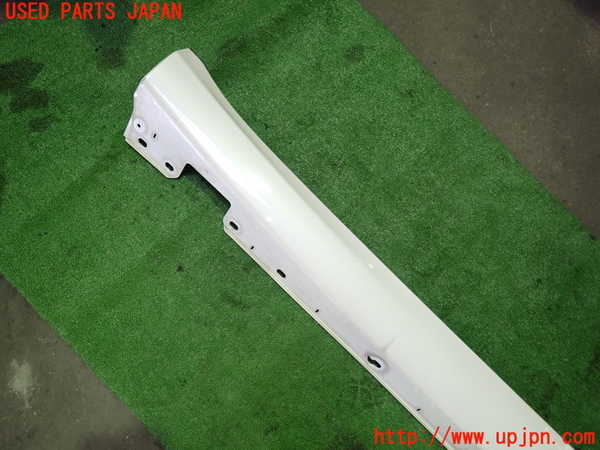 1UPJ-9233931390]ベンツ CLS350 C219(219356C)右サイドステップ 中古_3