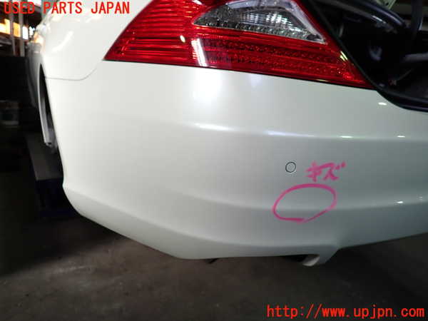 1UPJ-9233931610]ベンツ CLS350 C219(219356C)リアバンパー 中古_4