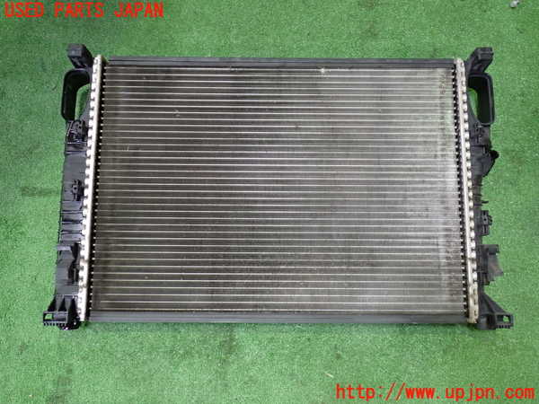1UPJ-9233932321]ベンツ CLS350 C219(219356C)ラジエーター1 中古_2