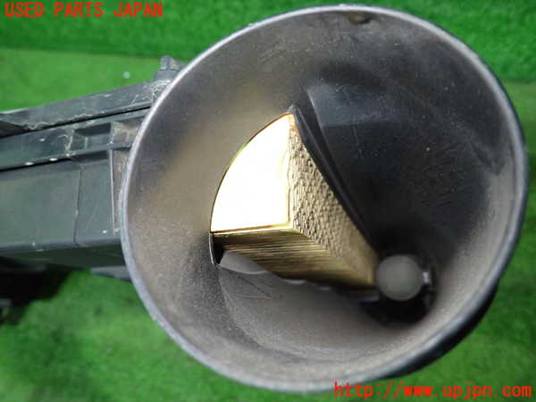 1UPJ-9233932560]ベンツ CLS350 C219(219356C)エアクリーナーボックス 中古_3