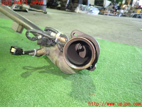 1UPJ-9233932662]ベンツ CLS350 C219(219356C)触媒2 中古_4