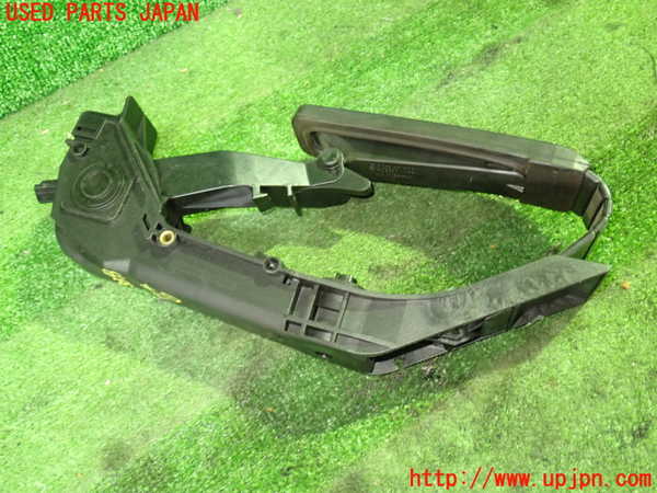 1UPJ-9233936381]ベンツ CLS350 C219(219356C)センサー1（アクセルペダル） 中古_3