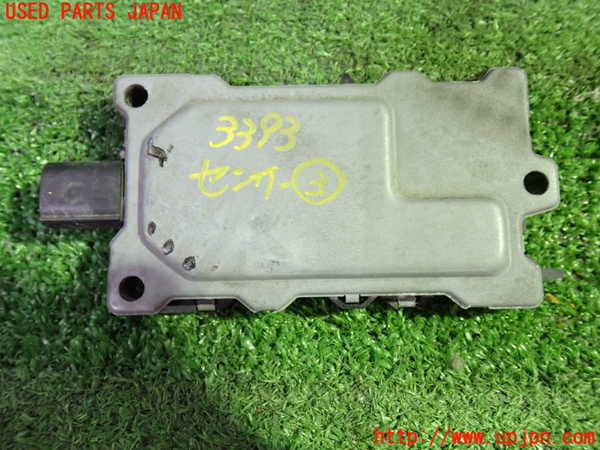 1UPJ-9233936383]ベンツ CLS350 C219(219356C)センサー3 中古_2