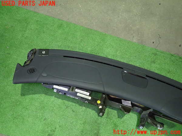 1UPJ-9233937505]ベンツ CLS350 C219(219356C)ダッシュボード 中古_3