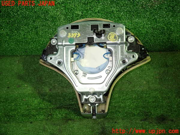 1UPJ-9233937865]ベンツ CLS350 C219(219356C)運転席側エアバッグカバー 中古_2