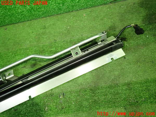 1UPJ-9233937790]ベンツ CLS350 C219(219356C)リアサンシェード 中古_2