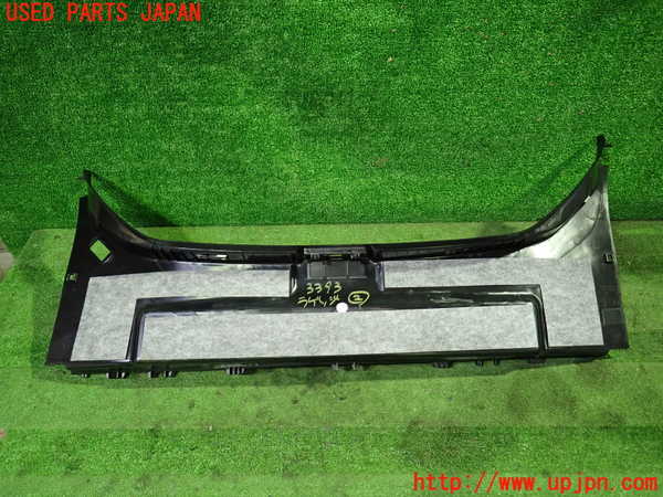 1UPJ-9233937772]ベンツ CLS350 C219(219356C)ラゲッジトレイ2 中古_2