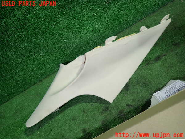 1UPJ-9233937680]ベンツ CLS350 C219(219356C)左リアピラートリム 中古_2