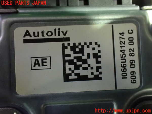 1UPJ-9233937045]ベンツ CLS350 C219(219356C)運転席シートベルト 中古_4