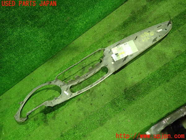 1UPJ-9233937692]ベンツ CLS350 C219(219356C)内装トリム類2 中古_2