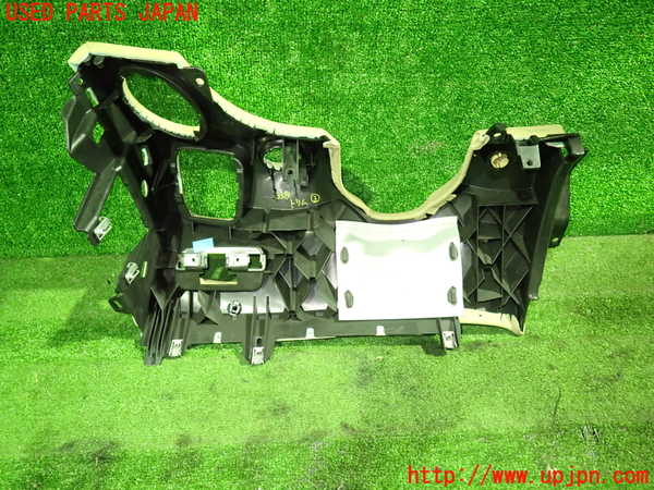 1UPJ-9233937693]ベンツ CLS350 C219(219356C)内装トリム類3 中古_2