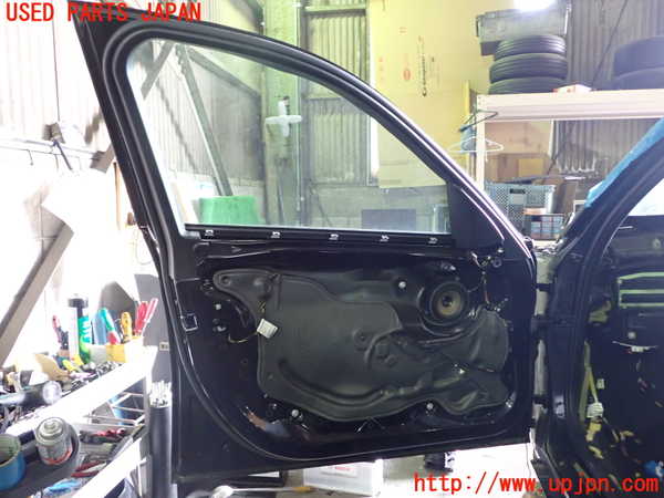 1UPJ-9233941260]BMW アクティブハイブリッド3(AH3) F30(3F30)左前ドア 中古 FUYAO M540 43R-001735_5