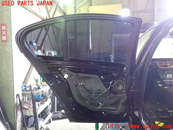 1UPJ-9233941320]BMW アクティブハイブリッド3(AH3) F30(3F30)左後ドア 中古 FUYAO 43R-001735_5