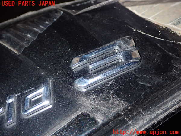 1UPJ-9233941632]BMW アクティブハイブリッド3(AH3) F30(3F30)エンブレム2 中古_4