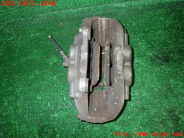 1UPJ-9233944085]BMW アクティブハイブリッド3(AH3) F30(3F30)左フロントキャリパー 中古_3