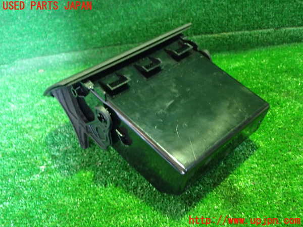 1UPJ-9233947841]BMW アクティブハイブリッド3(AH3) F30(3F30)小物入れ1 中古_3