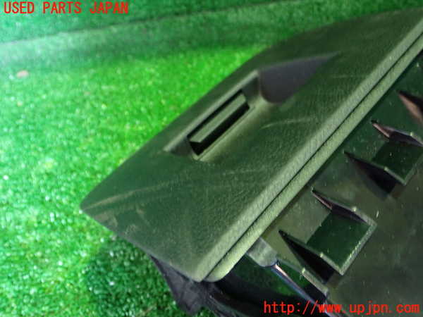 1UPJ-9233947841]BMW アクティブハイブリッド3(AH3) F30(3F30)小物入れ1 中古_4