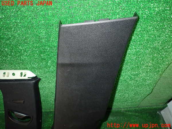 1UPJ-9233947665]BMW アクティブハイブリッド3(AH3) F30(3F30)右センターピラートリム 中古_4