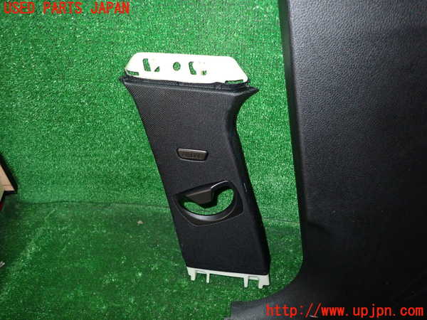 1UPJ-9233947670]BMW アクティブハイブリッド3(AH3) F30(3F30)左センターピラートリム 中古_2