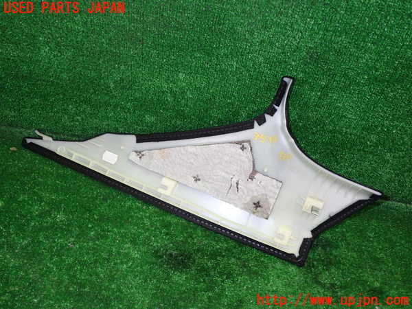 1UPJ-9233947680]BMW アクティブハイブリッド3(AH3) F30(3F30)左リアピラートリム 中古_2