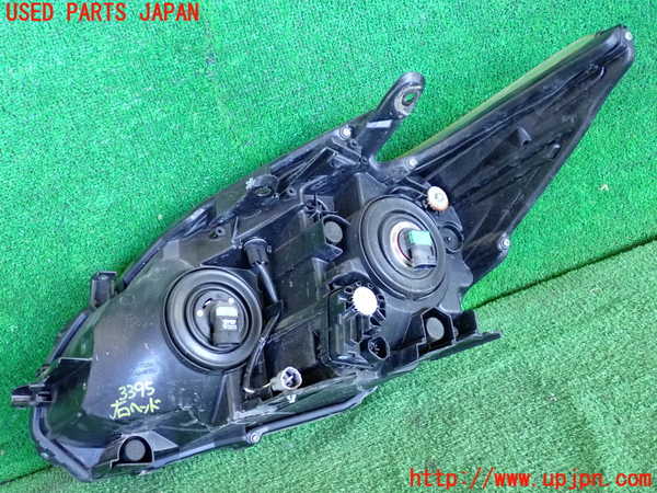 2UPJ-9233951130]プリウス(ZVW30)右ヘッドライト ハロゲン 中古_2