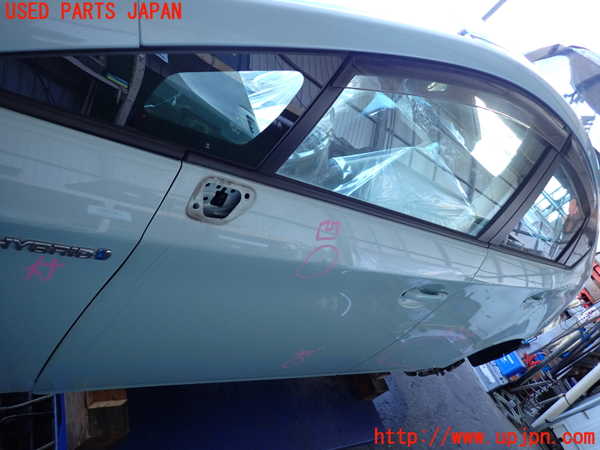 2UPJ-9233951260]プリウス(ZVW30)左前ドア 中古 AGC M2H3 43R-00033_2