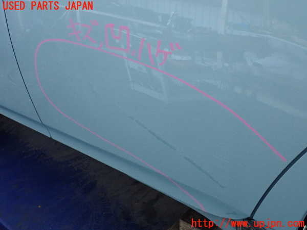 2UPJ-9233951320]プリウス(ZVW30)左後ドア 中古 AGC M2F3_4