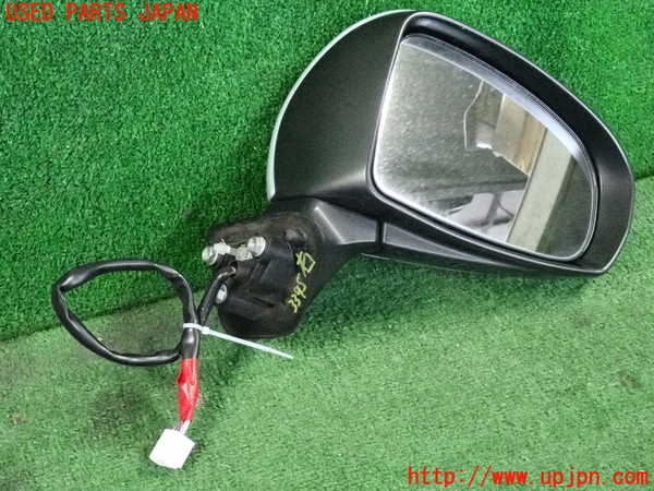 2UPJ-9233951210]プリウス(ZVW30)右ドアミラー 中古_2