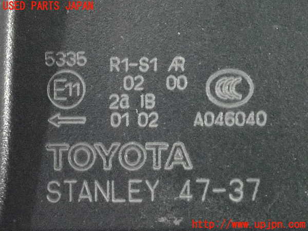 2UPJ-9233951536]プリウス(ZVW30)左テールランプ 中古_3