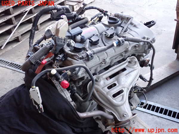 2UPJ-9233952010]プリウス(ZVW30)エンジン 2ZR-FXE 中古_2