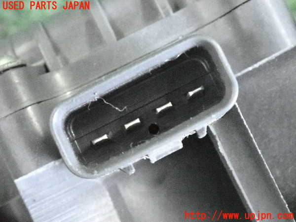 2UPJ-9233952110]プリウス(ZVW30)ウォーターポンプ 中古_4