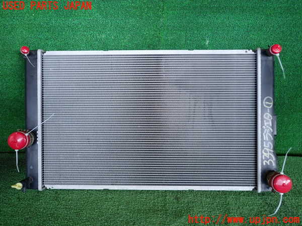 2UPJ-9233952321]プリウス(ZVW30)ラジエーター1 中古_2