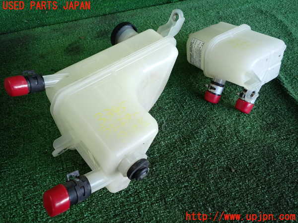 2UPJ-9233952410]プリウス(ZVW30)ラジエータータンク 中古_2