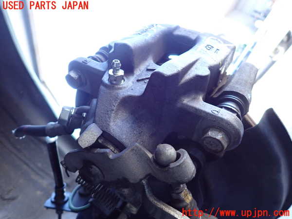 2UPJ-9233954090]プリウス(ZVW30)右リアキャリパー 中古_2