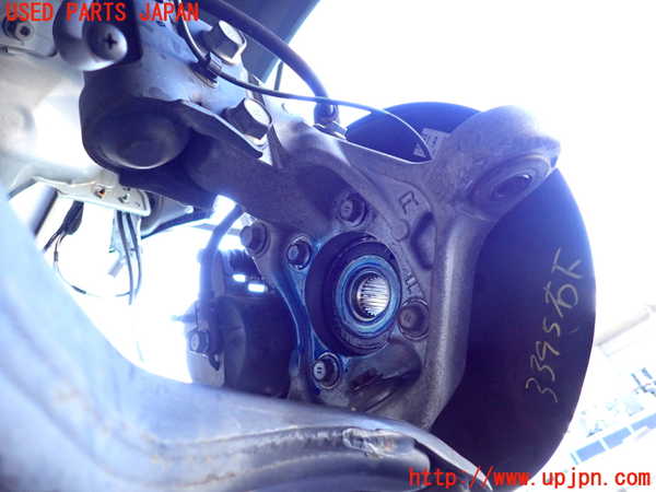 2UPJ-9233954290]プリウス(ZVW30)右フロントナックルハブ 中古_2