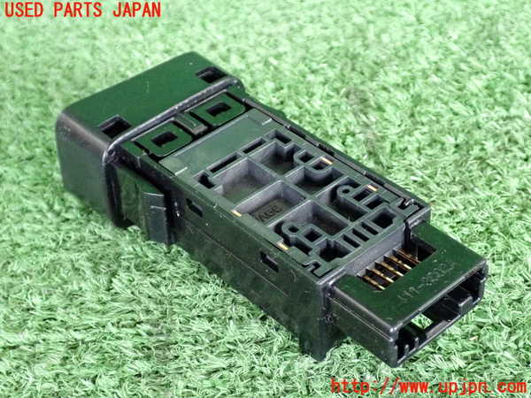 2UPJ-9233956308]プリウス(ZVW30)スイッチ3(電動パーキング) 中古_2