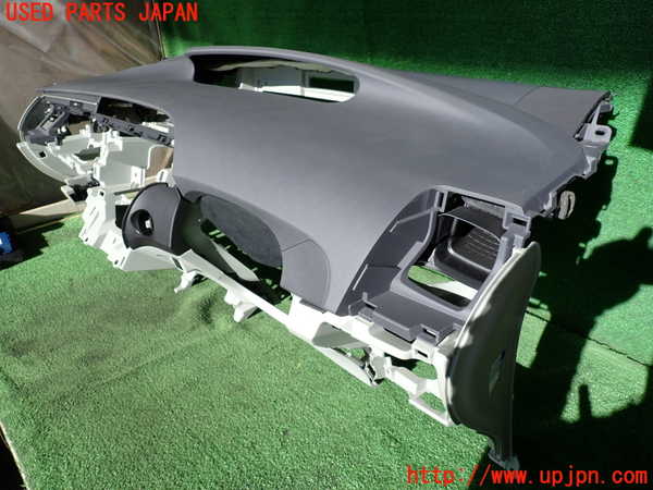 2UPJ-9233957505]プリウス(ZVW30)ダッシュボード 中古_2