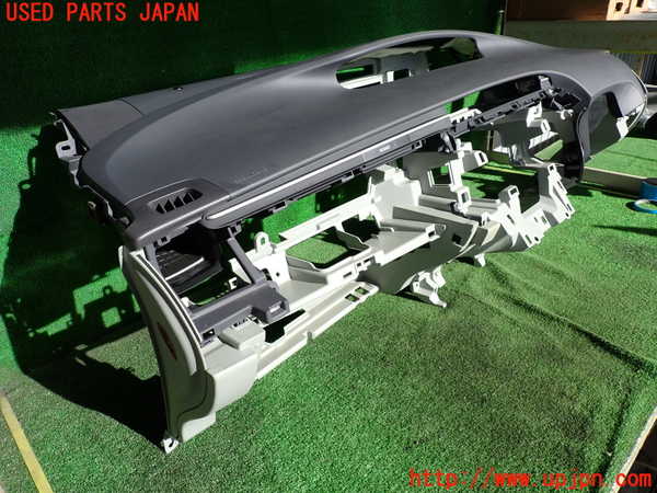 2UPJ-9233957505]プリウス(ZVW30)ダッシュボード 中古_3