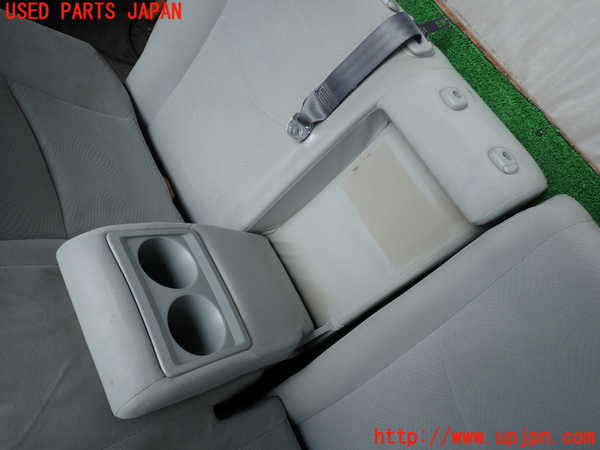 2UPJ-9233957385]プリウス(ZVW30)リアシート 中古_4