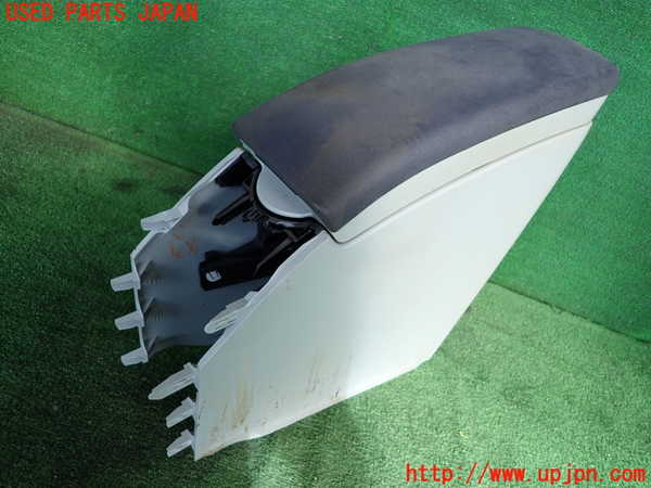 2UPJ-9233957540]プリウス(ZVW30)センターコンソール 中古_2