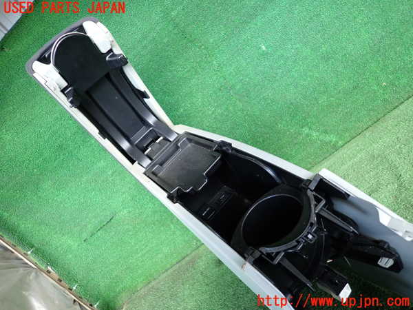 2UPJ-9233957540]プリウス(ZVW30)センターコンソール 中古_3