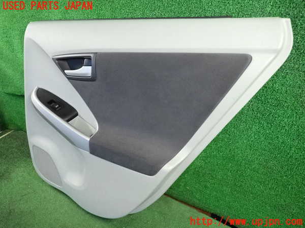 2UPJ-9233951294]プリウス(ZVW30)右後ドア内張り 中古_2